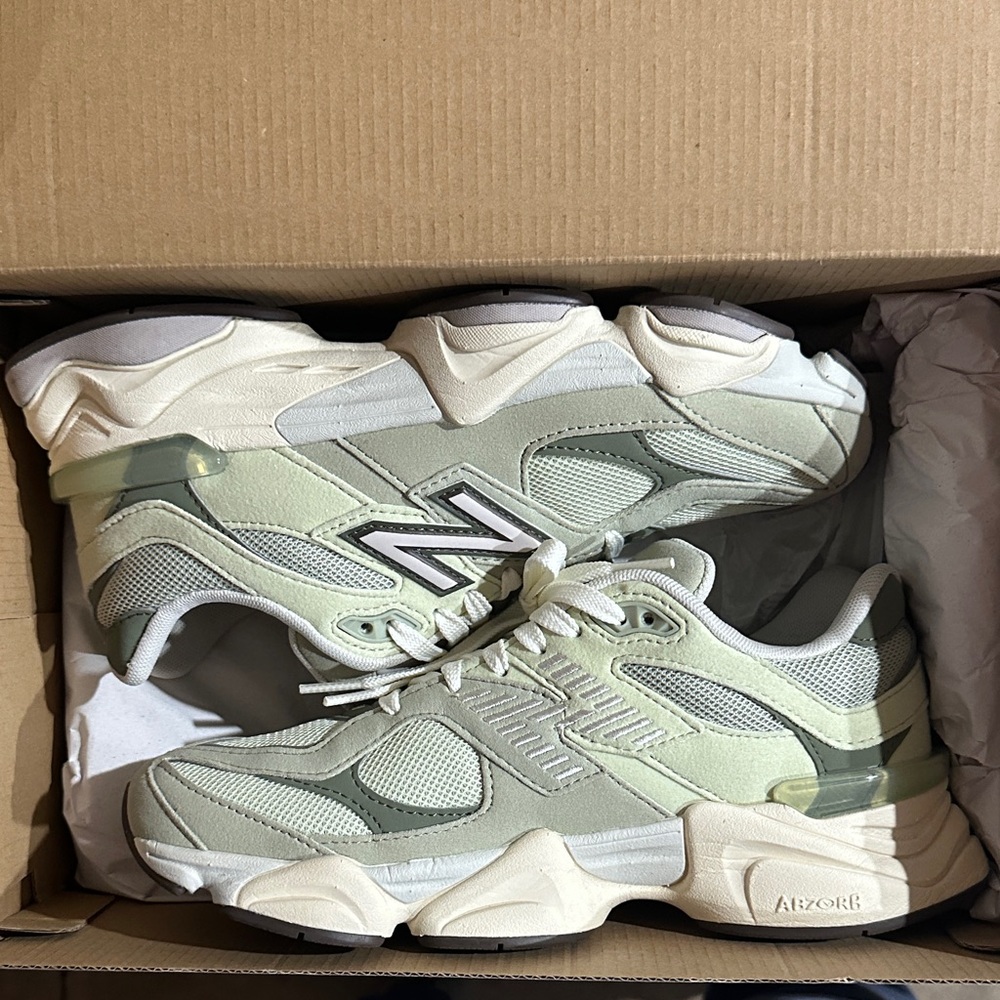 New Balance Cream and White Athletic Shoes